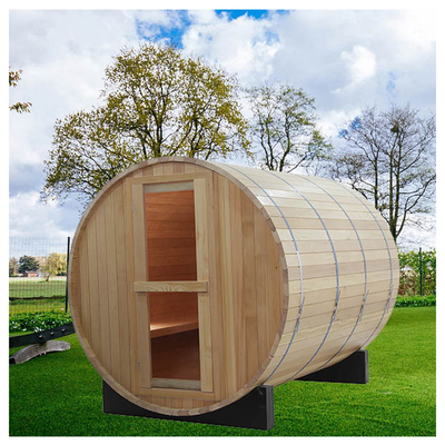Sauna en fût extérieur avec fenêtre panoramique