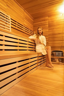 Conception unique de sauna sec extérieur rouge de Cedar Wood Traditional Stove Heater de 6 personnes