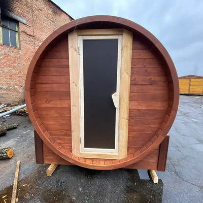 Jardin en bois massif vue panoramique Sauna extérieur en fût avec poêle à bois