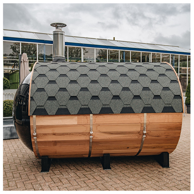 fenêtre panoramique sauna à fût en bois de cèdre 6 personnes avec chauffage au bois