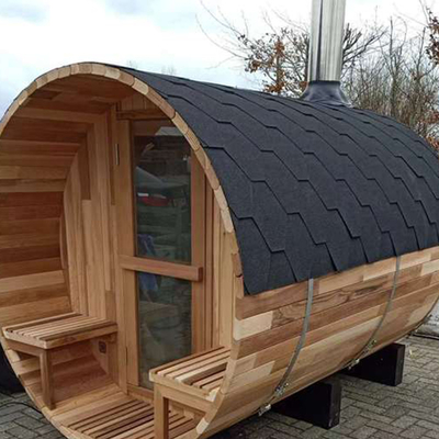 Sauna à vapeur traditionnelle en bois sec en fût de cèdre salle de sauna extérieure fût à bois