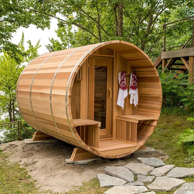 Sauna à vapeur à l'extérieur, salle de bain, sauna à fût en cèdre